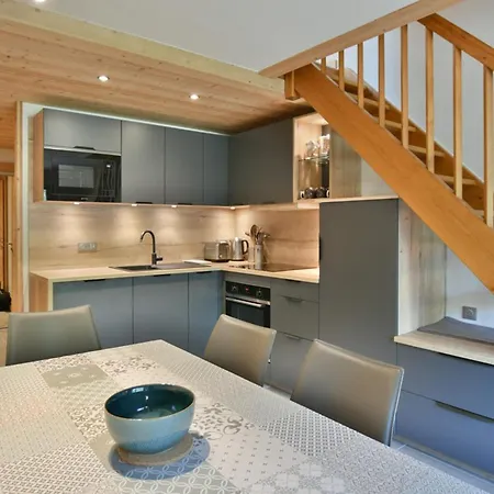 Duplex Accueillant Pour 6, Pres Du Centre & Pistes, Balcon Sud-est, Activites Estivales A Proximite! - Fr-1-391-134